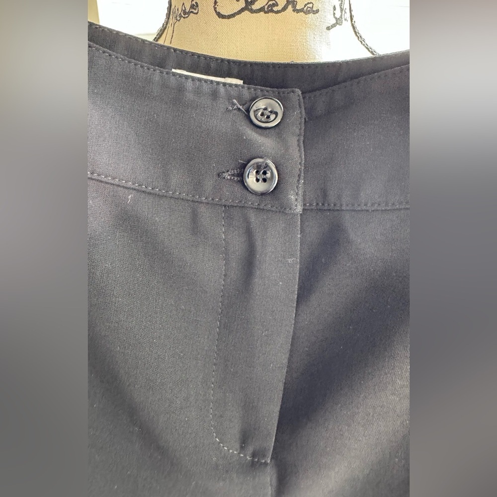 Armani Collezioni Black Pants In good condition size: 4. RN 103723 - Picture 2 of 11